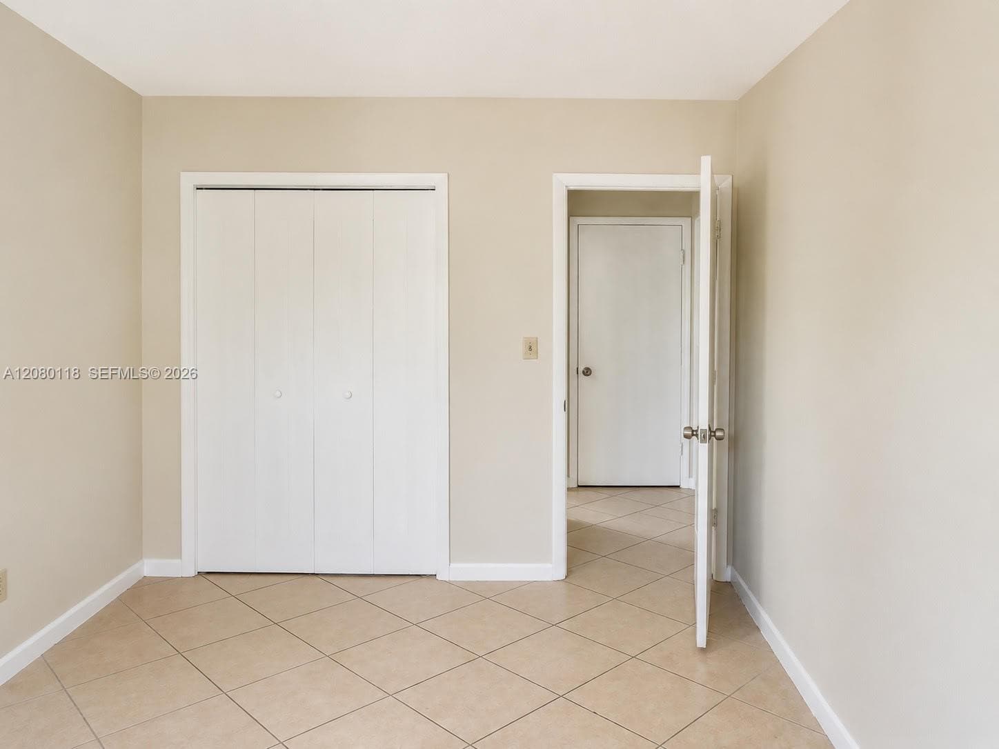 PELL MANOR CONDO · #8 in Hollywood - Photo 5