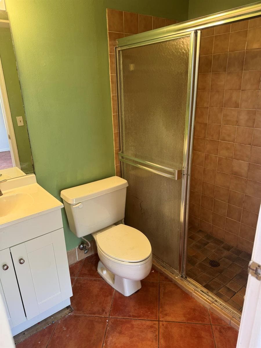 Bedroom 1 ensuite