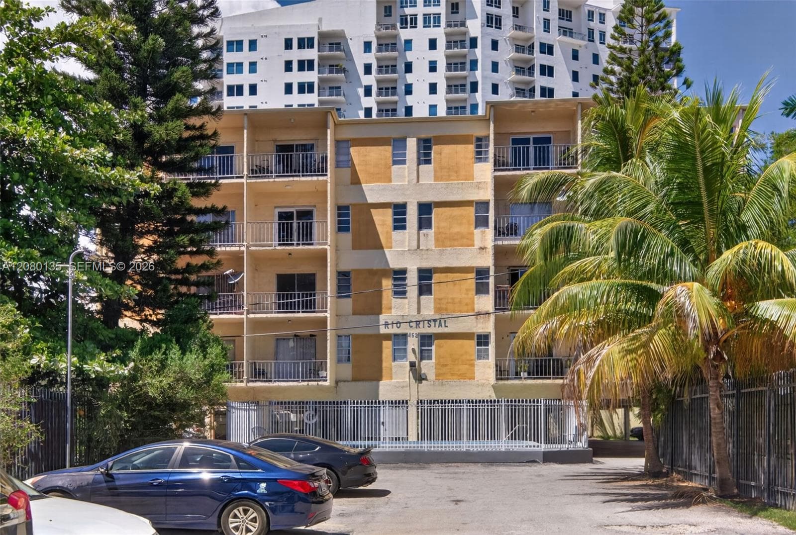 RIO CRISTAL CONDO · #301C in Miami - Photo 4