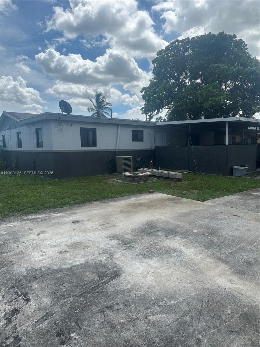 2901 NW 209th Ter photo 14