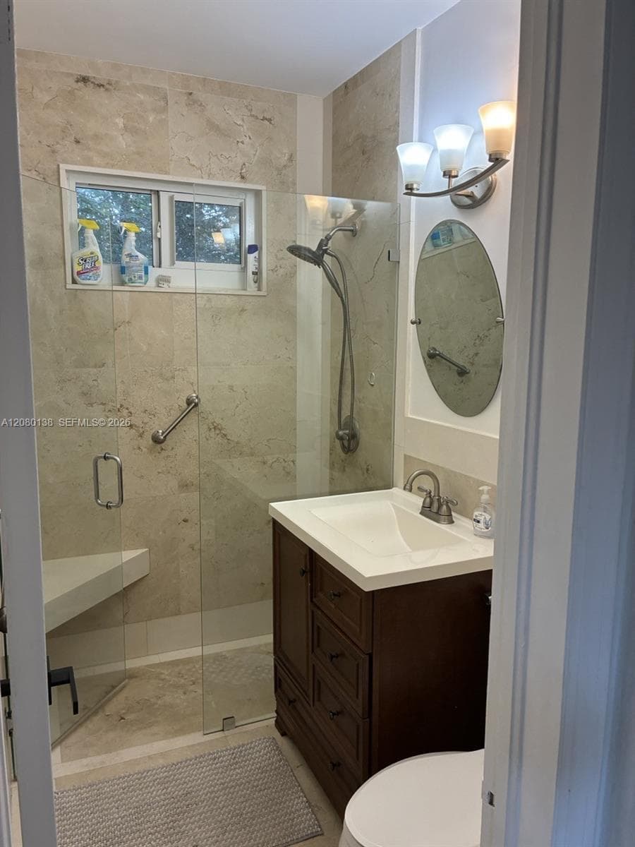 601 Oriole Ave photo 10