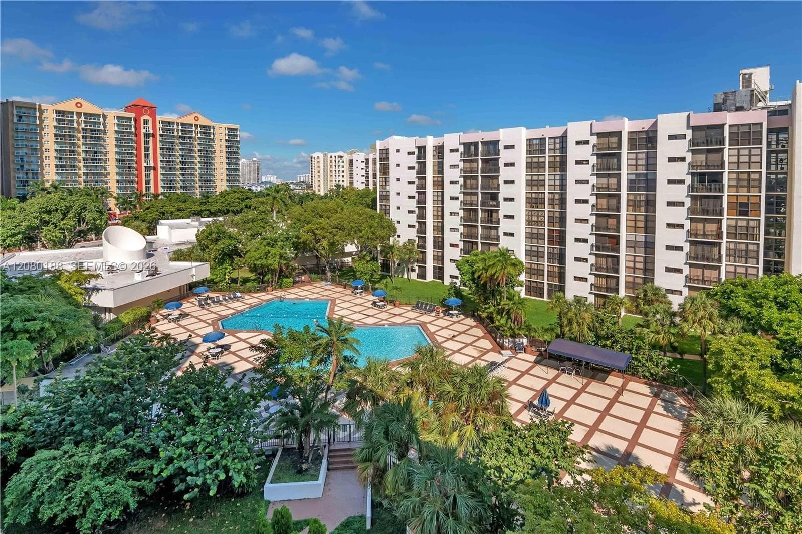 PLAZA OF AMERICAS CONDO P · #112 in Sunny Isles Beach - Photo 9