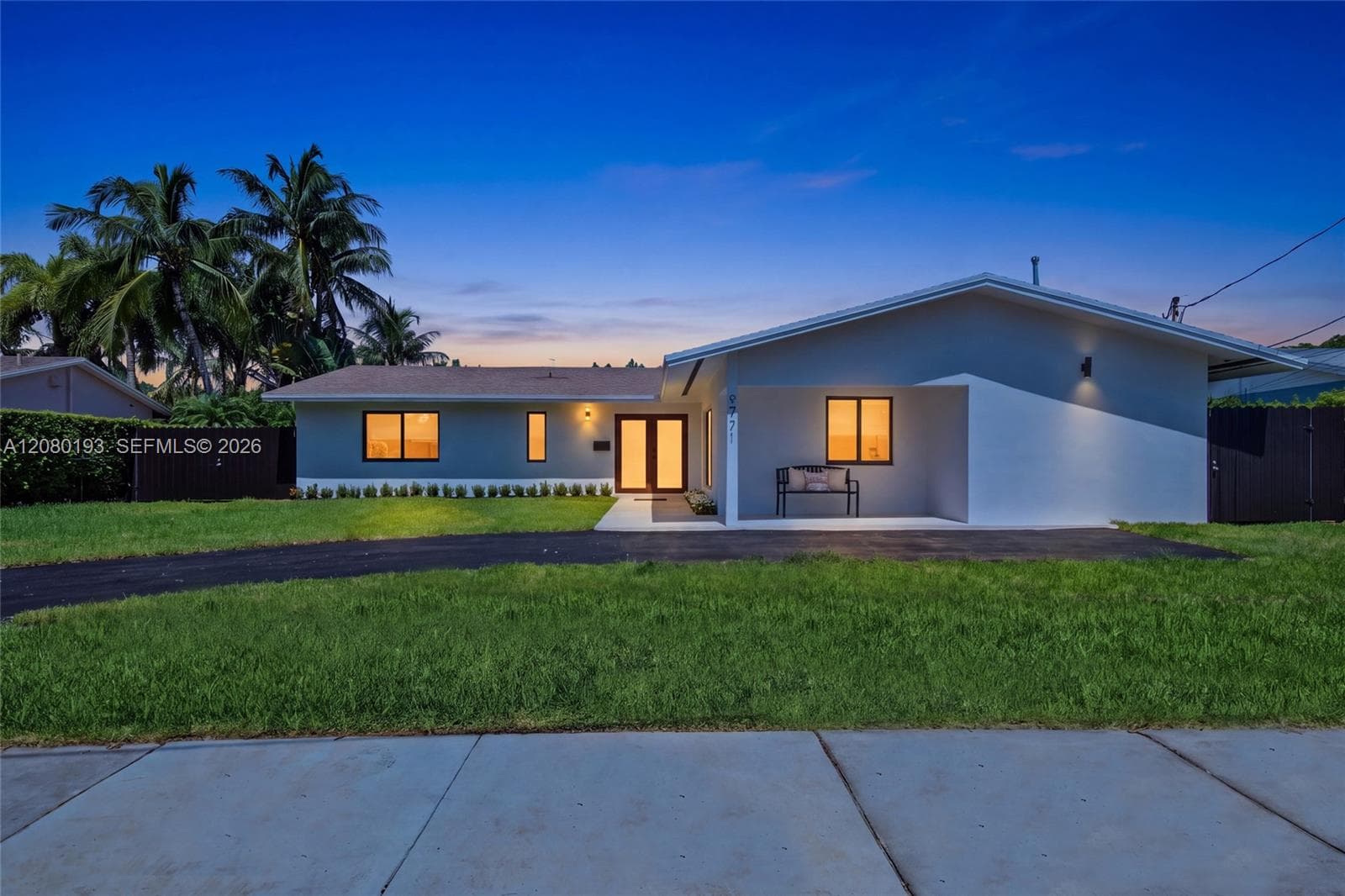 9771 Bel Aire Dr photo 2