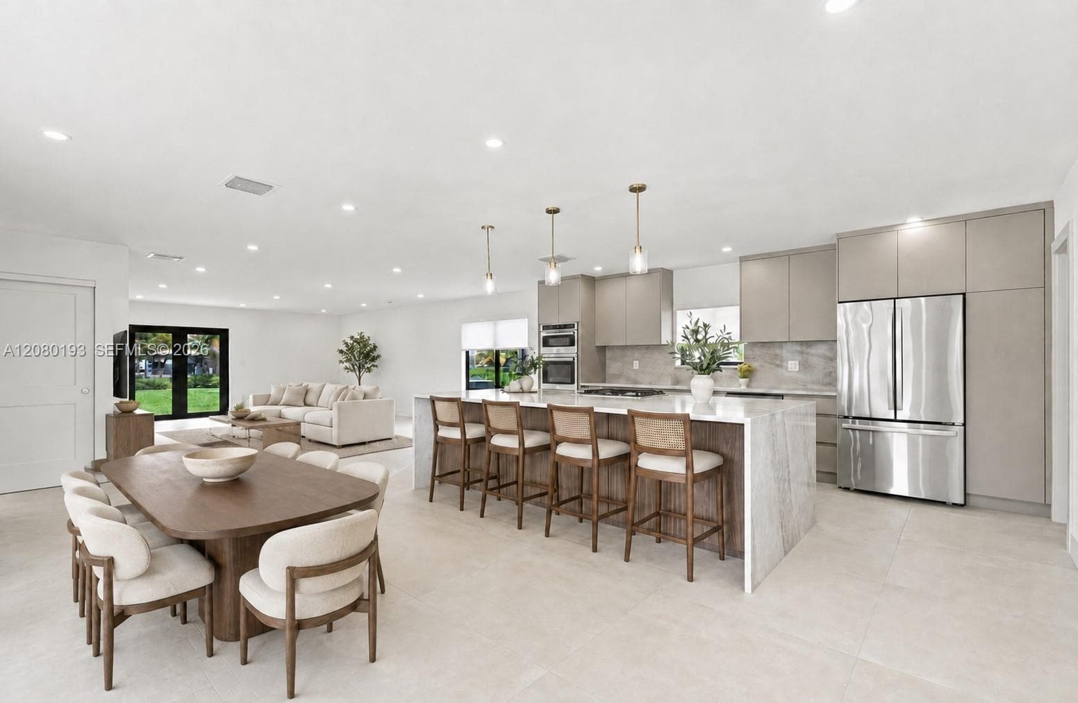 9771 Bel Aire Dr photo 1