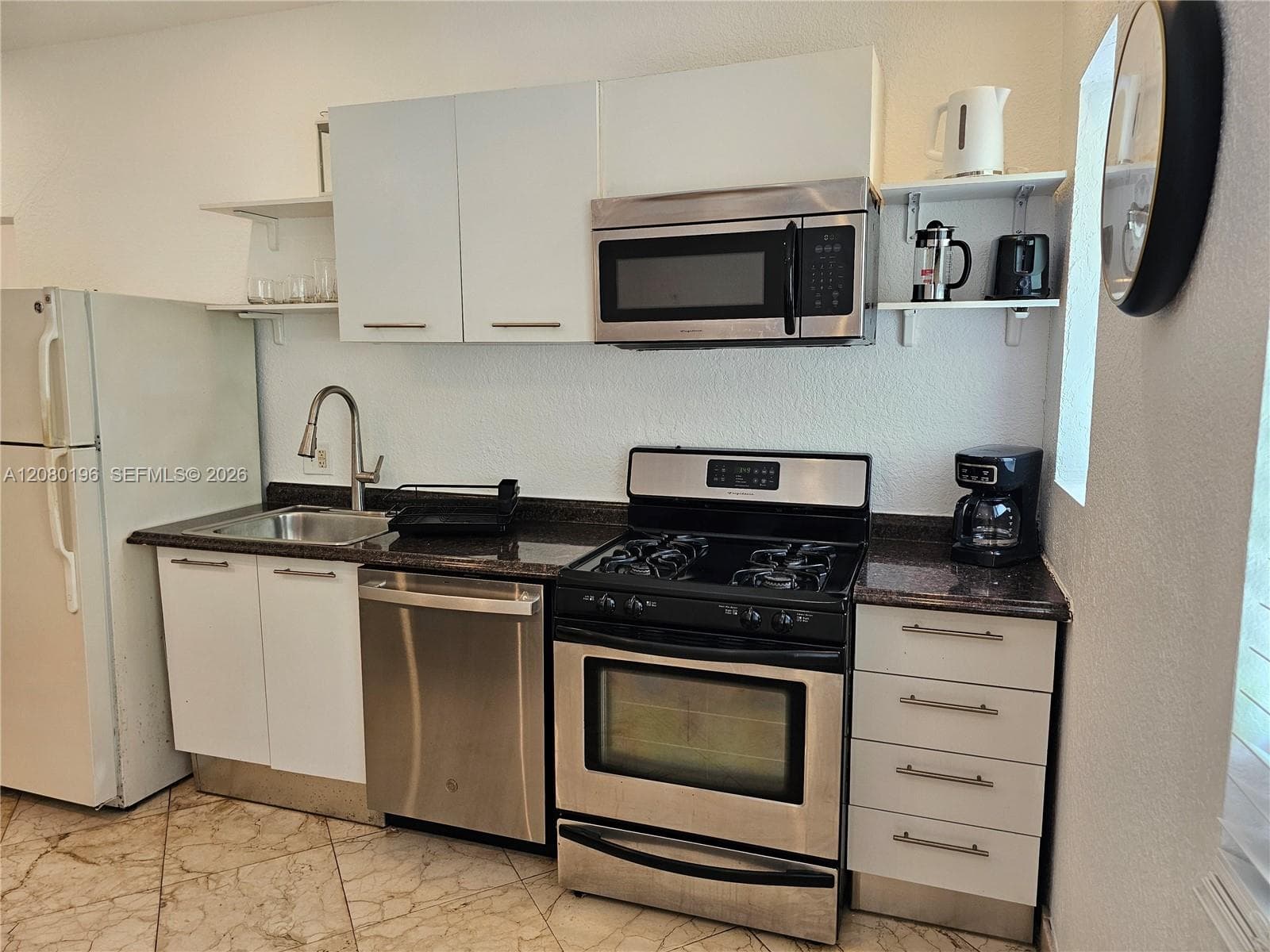 THE BAYLISS CONDO · #203 in Miami Beach - Photo 12