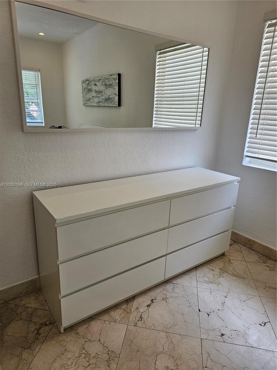 THE BAYLISS CONDO · #203 in Miami Beach - Photo 18