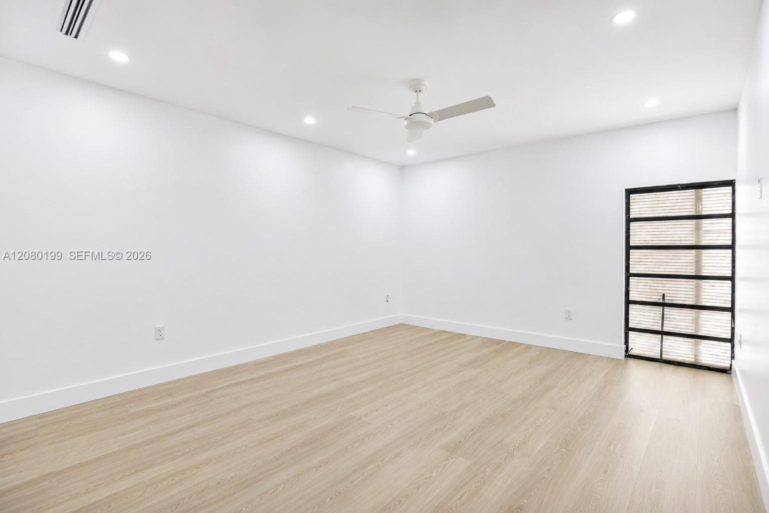 7020 Crown Gate Dr #7020 photo 9