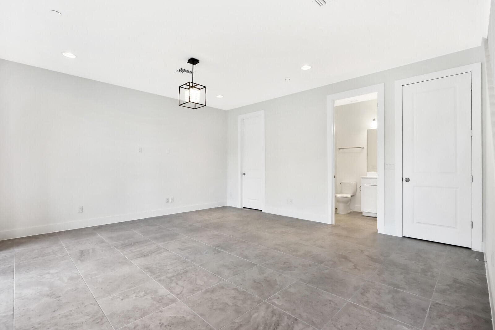 1st floor office/den