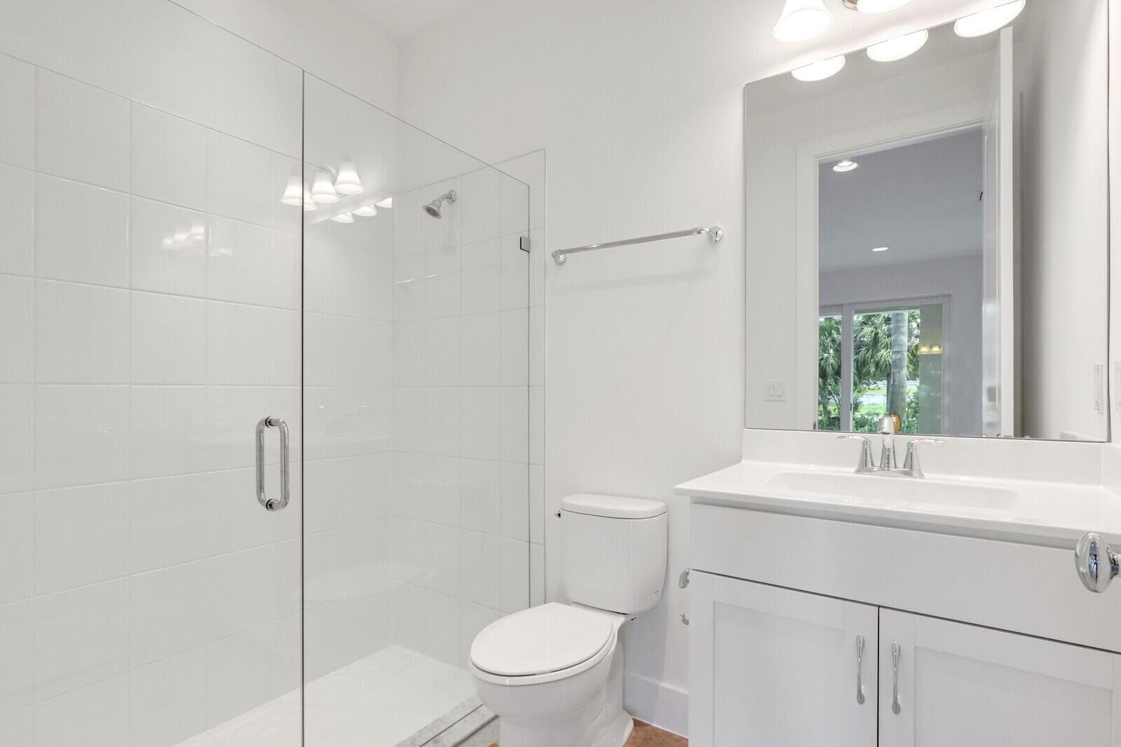 1st Floor bathroom