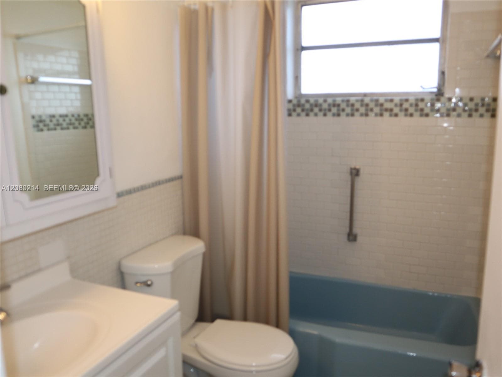 SKY LAKE GARDENS CONDOMIN · #231 in Miami - Photo 11