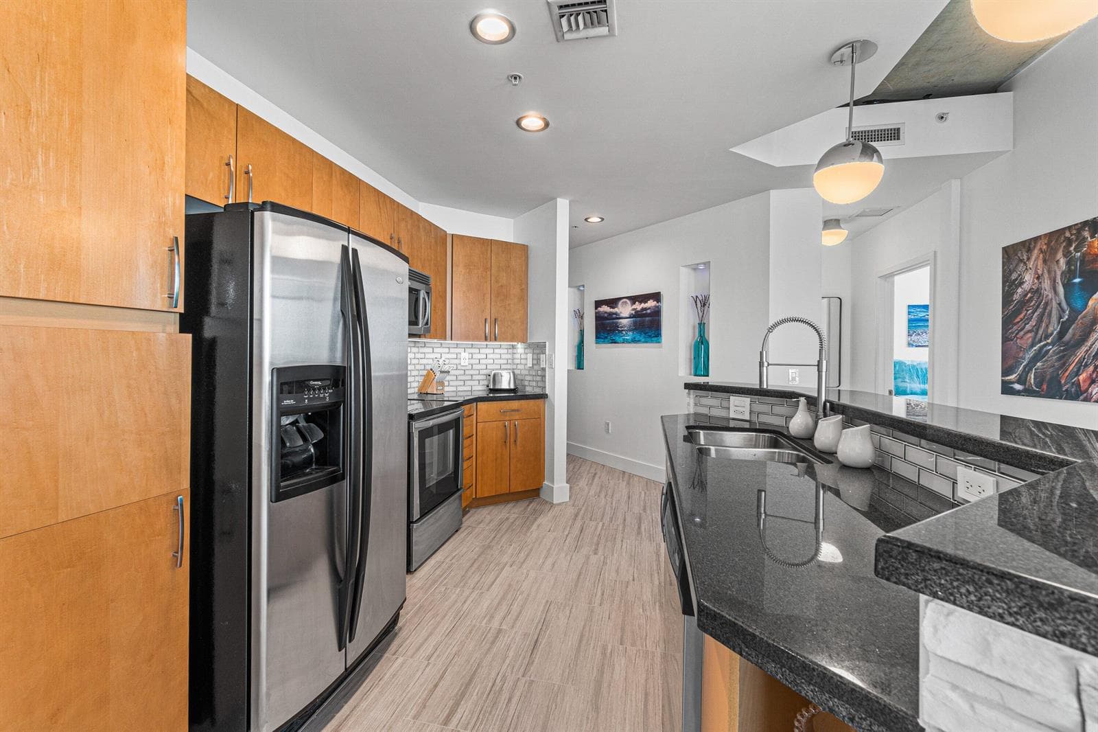 012-300SouthAustralianAvenue-WestPalmBea