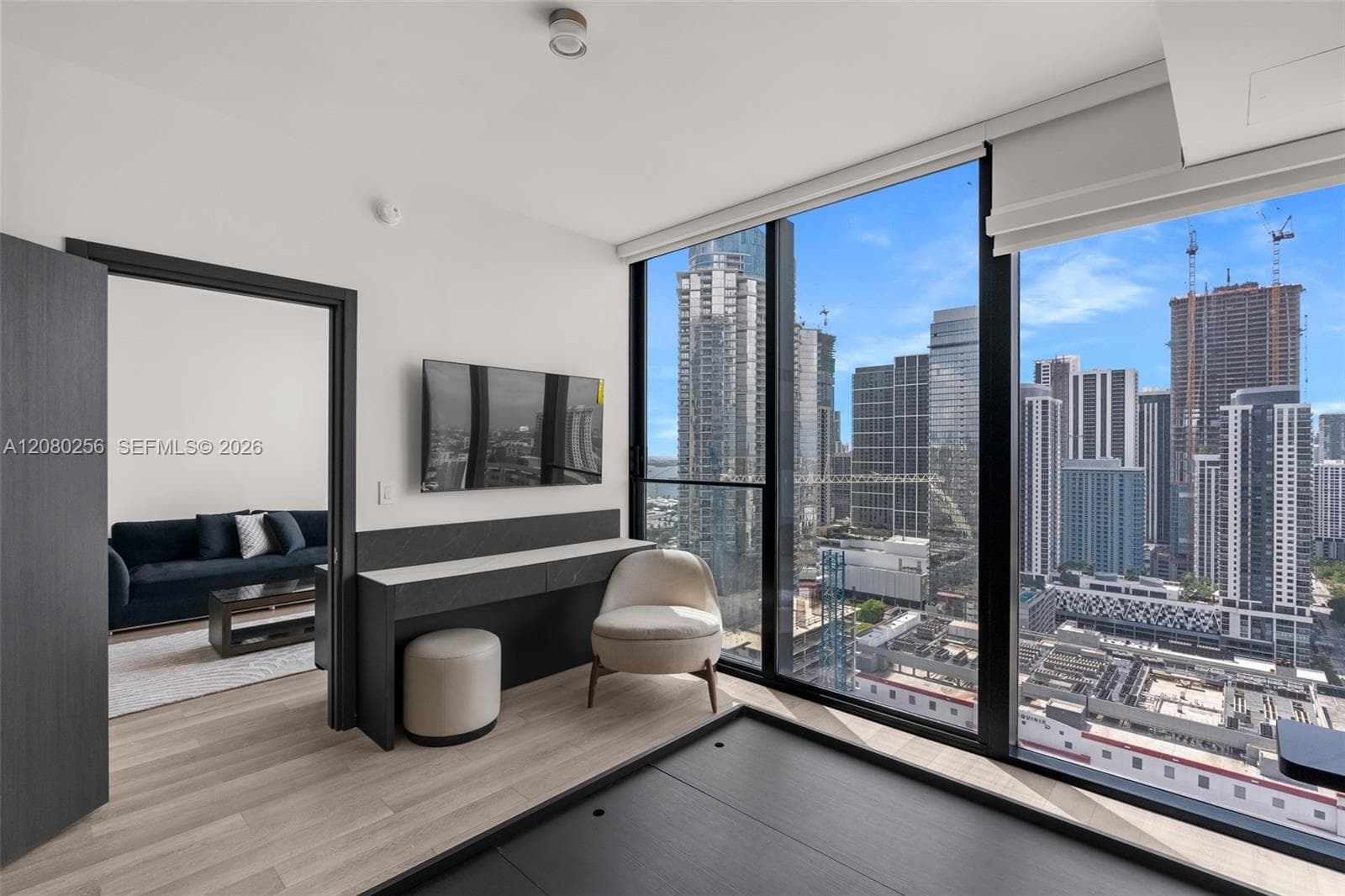 E11EVEN Hotel & Residences · #Executive 09 in Miami - Photo 17