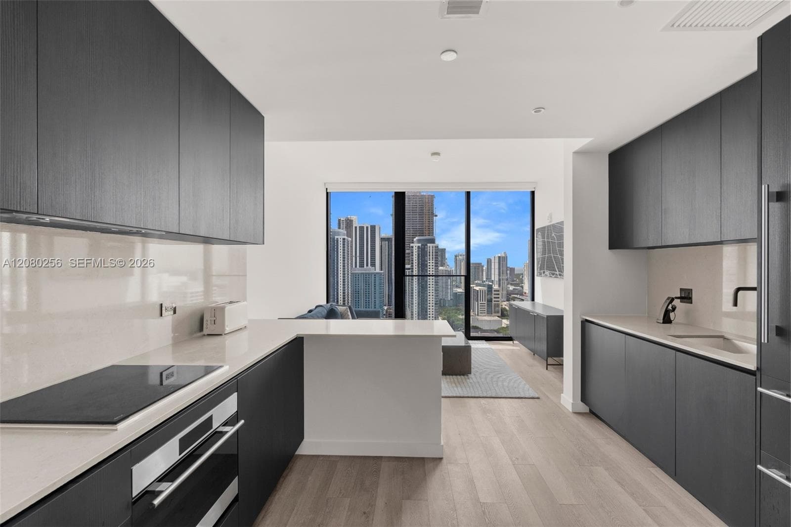 E11EVEN Hotel & Residences · #Executive 09 in Miami - Photo 7