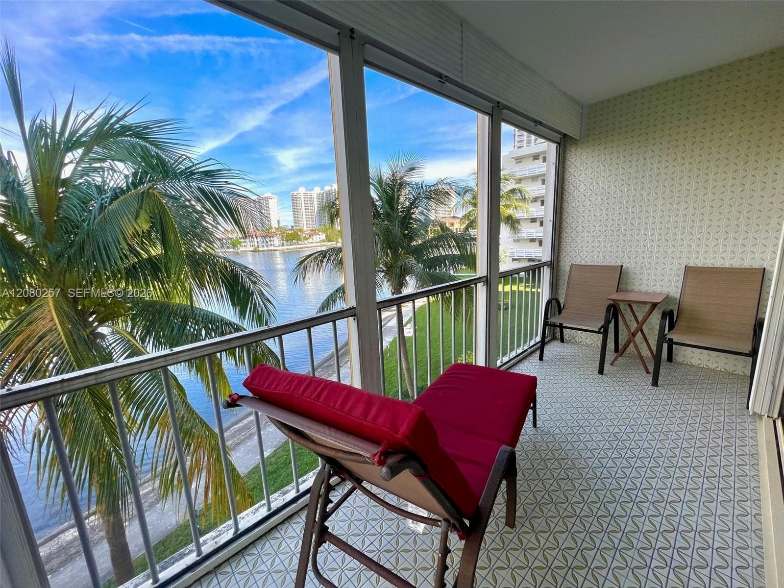 Point East IIV · #T302 in Aventura - Photo 6