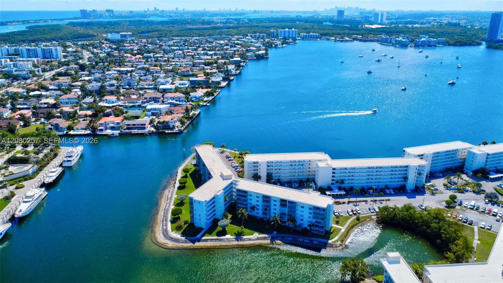 Point East IIV · #T302 in Aventura - Photo 46