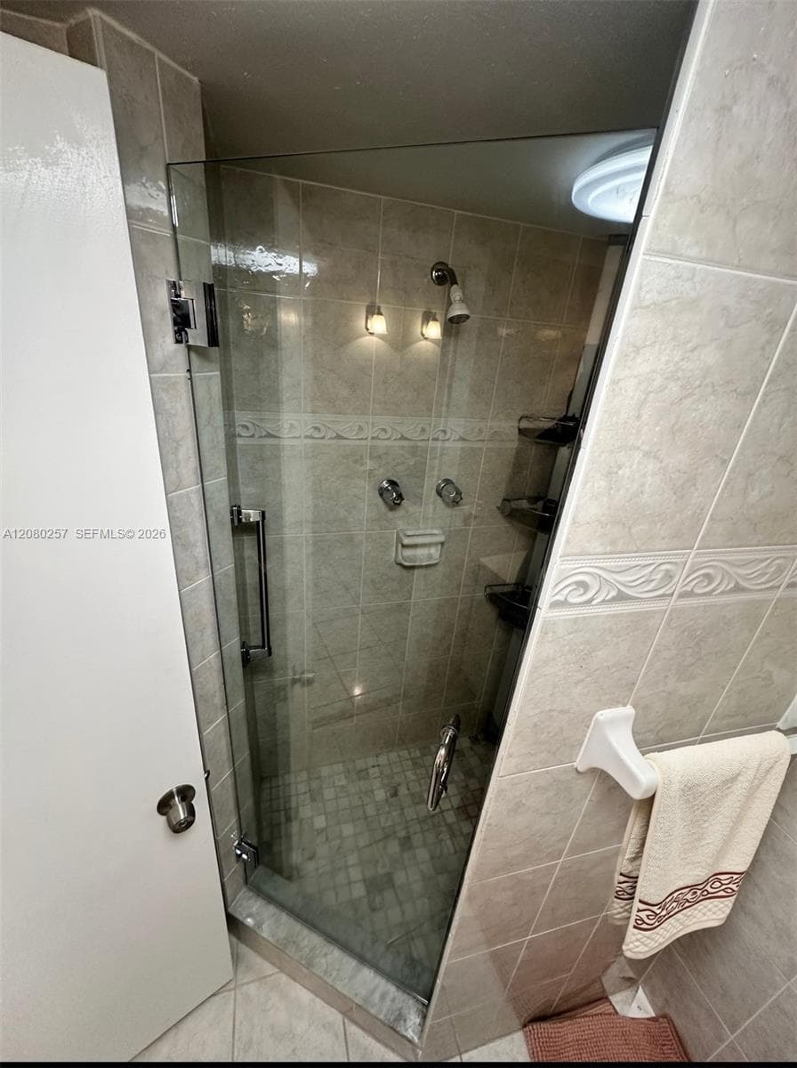 Point East IIV · #T302 in Aventura - Photo 26