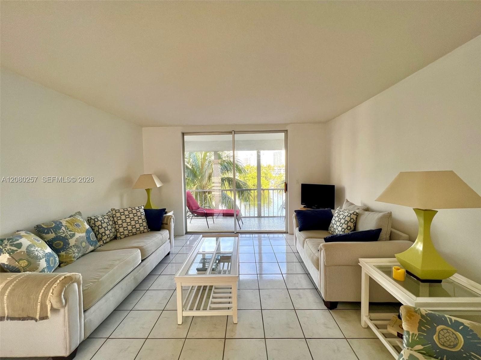 Point East IIV · #T302 in Aventura - Photo 3