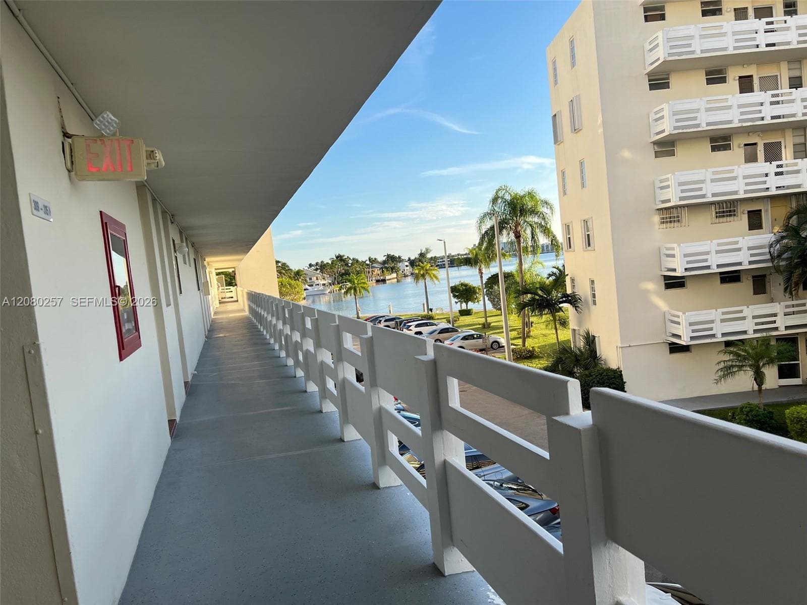 Point East IIV · #T302 in Aventura - Photo 39