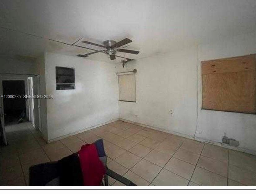 3708 NW 12th Ave photo 4
