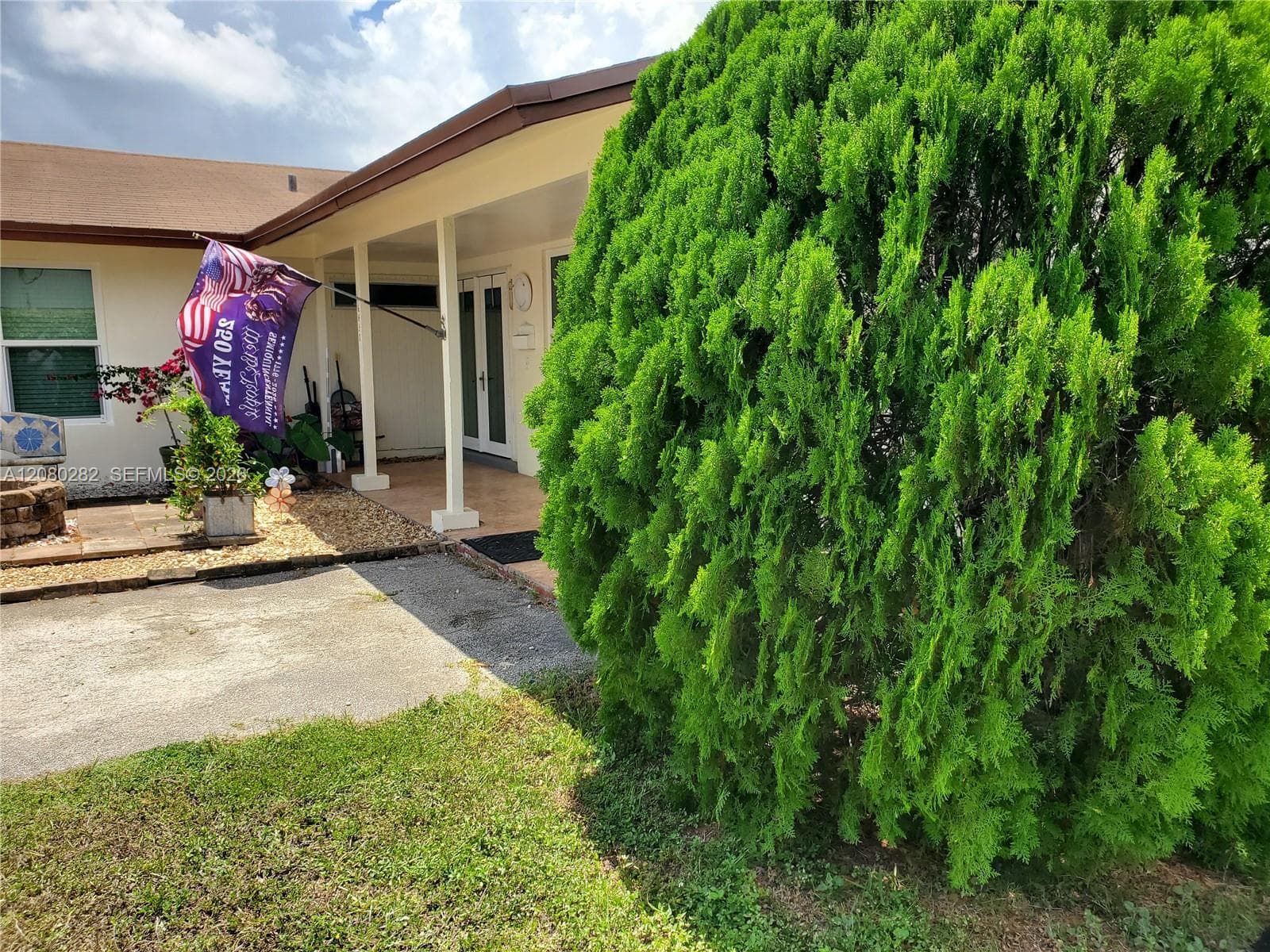 16630 SW 102nd Pl photo 4