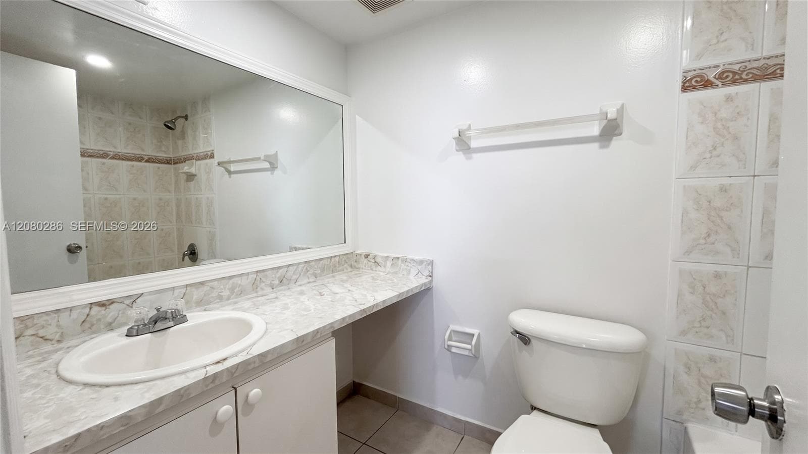 LAS ESTRELLAS CONDO · #303 in Hialeah - Photo 10