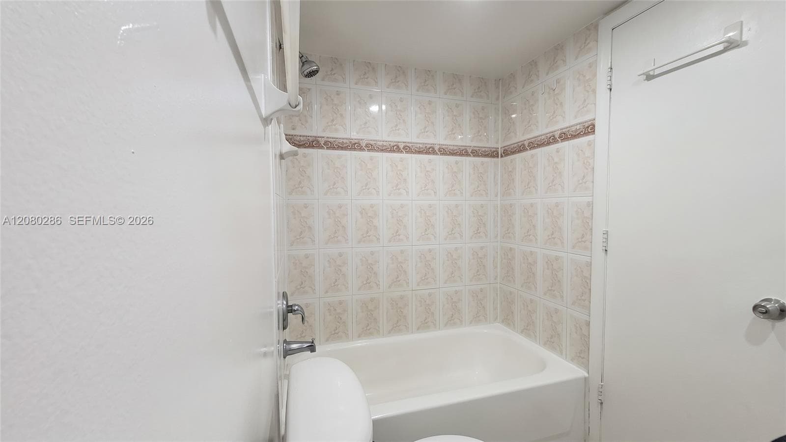 LAS ESTRELLAS CONDO · #303 in Hialeah - Photo 11