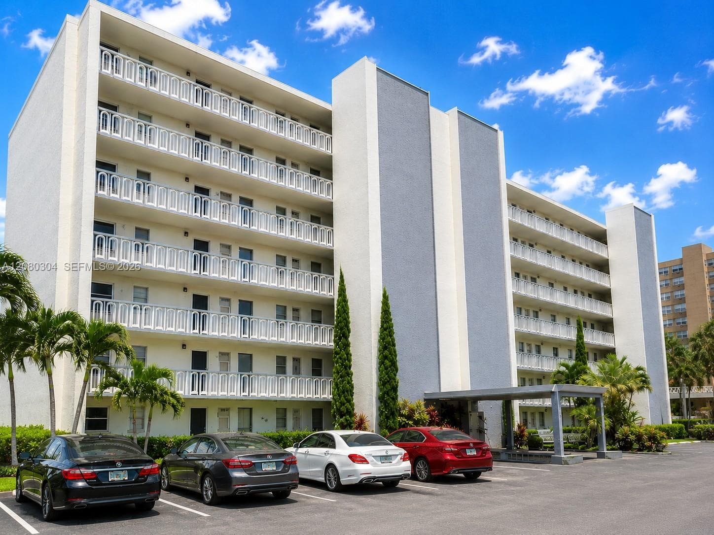 MEADOWBROOK TOWERS CONDO · #507 in Hallandale Beach - Photo 1