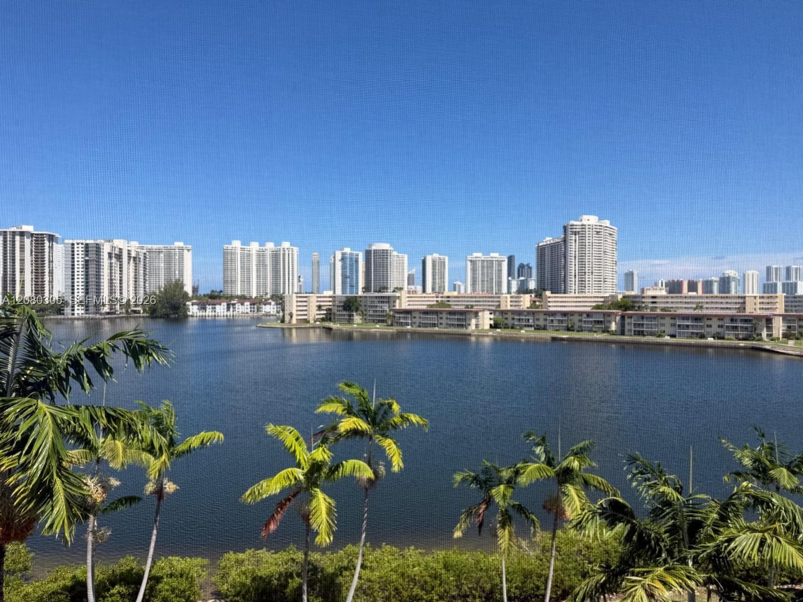 Point East Sec II · #F608 in Aventura - Photo 17