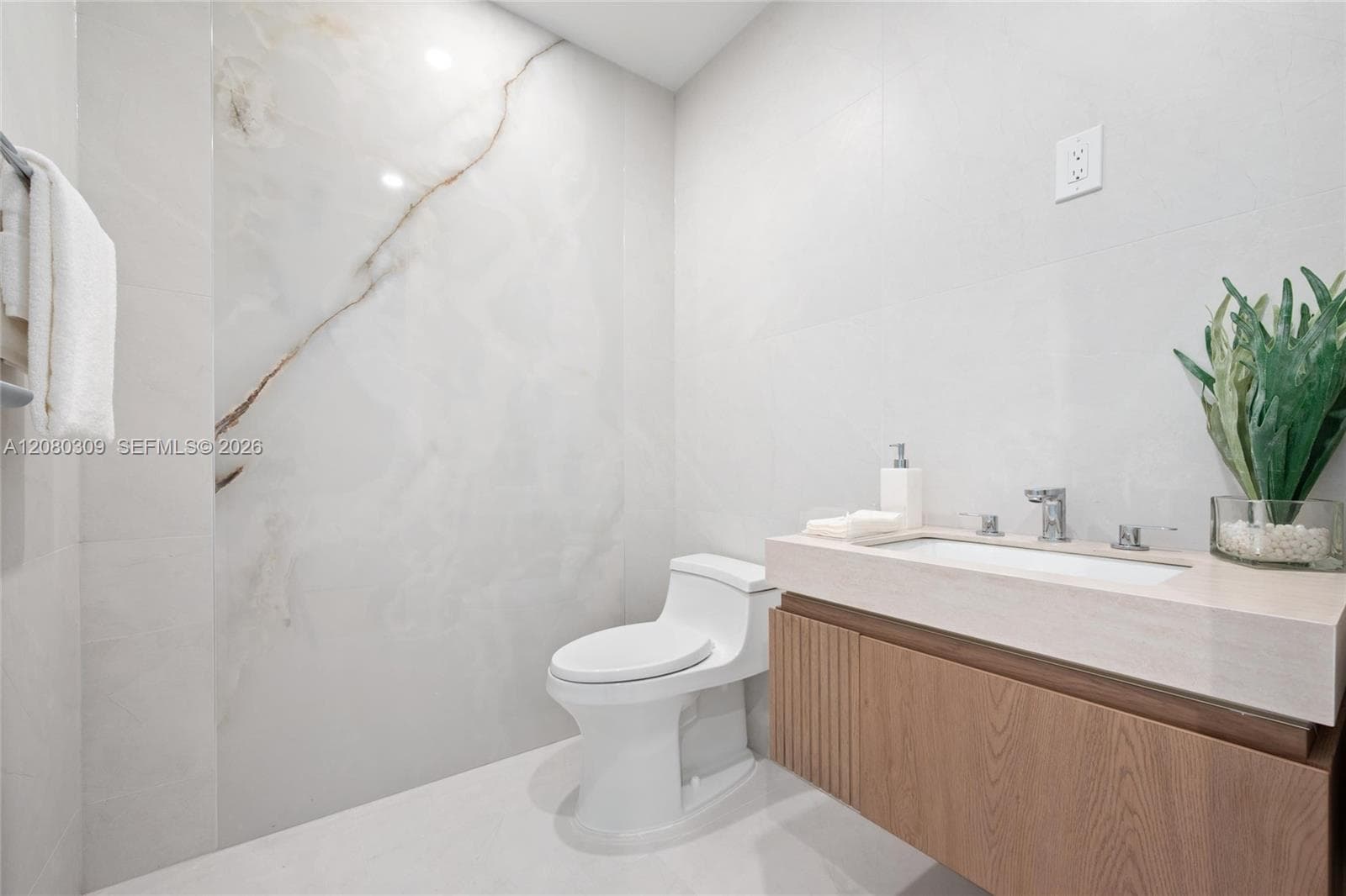 AQUA ISLAND · #PH11A in Miami Beach - Photo 15