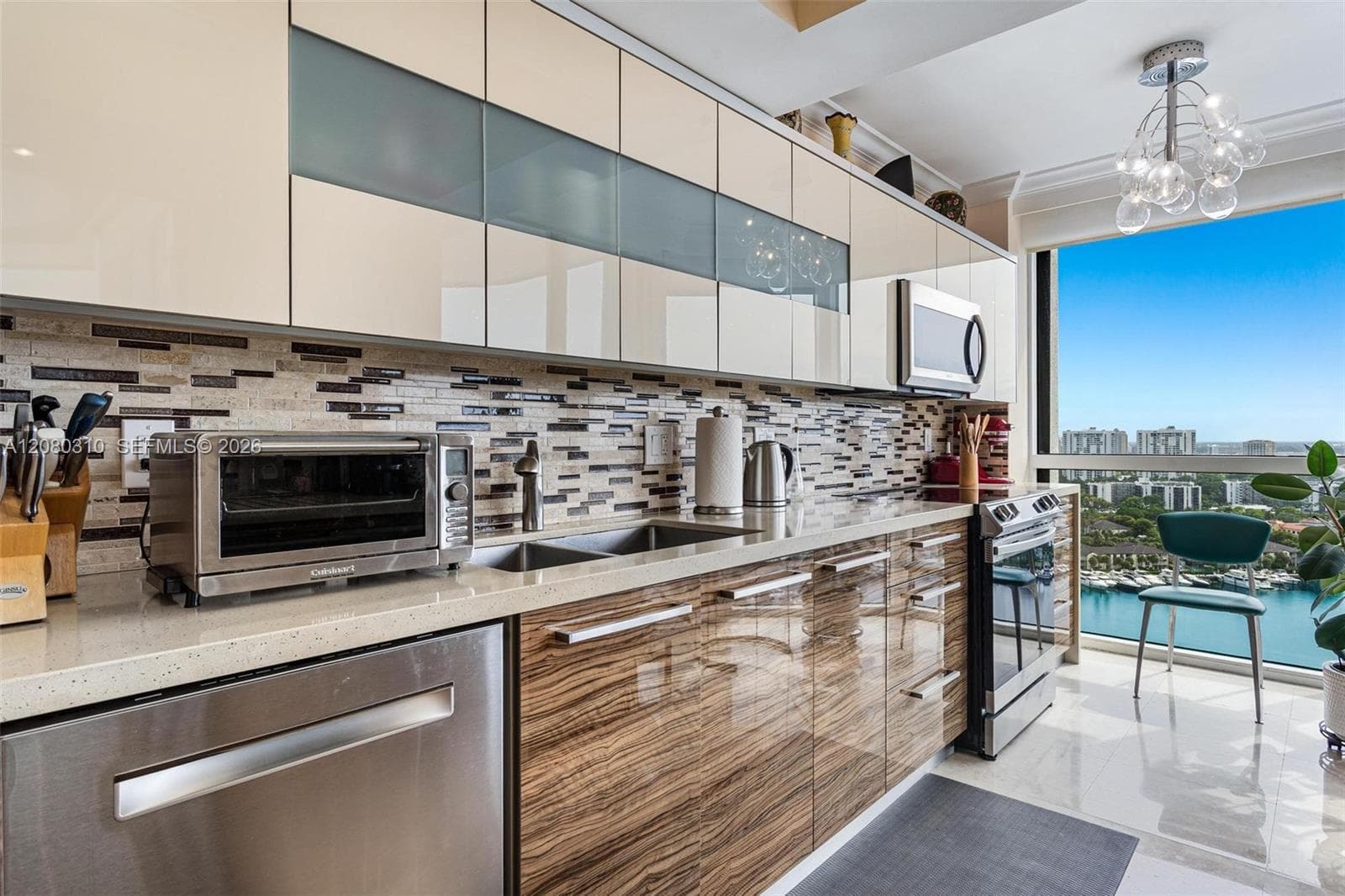 North Tower At The Point · #2405+DEN in Aventura - Photo 6