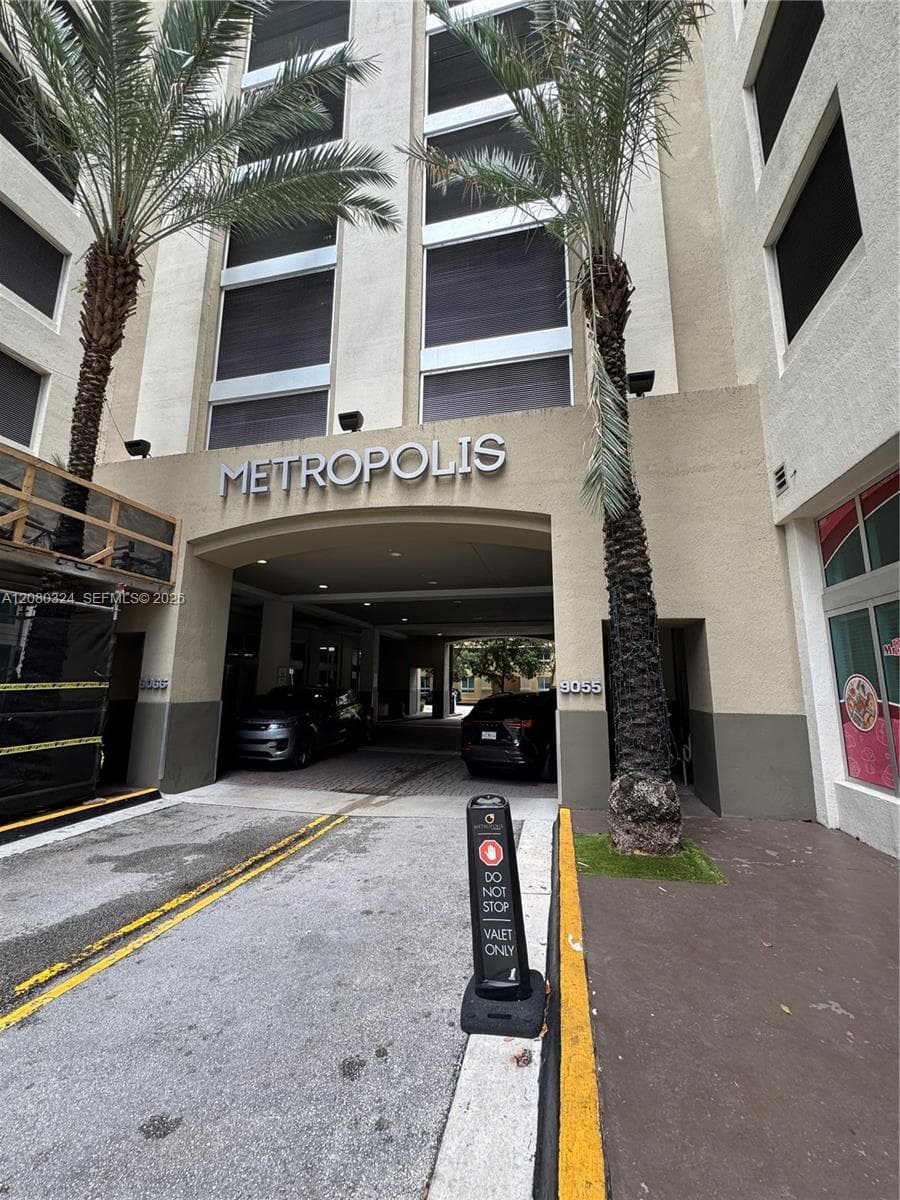 METROPOLIS I AT DADELAND · #1108 in Miami - Photo 2