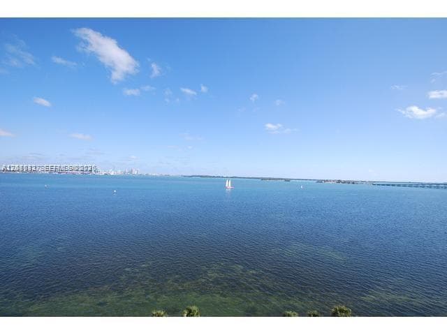 BAY VIEW