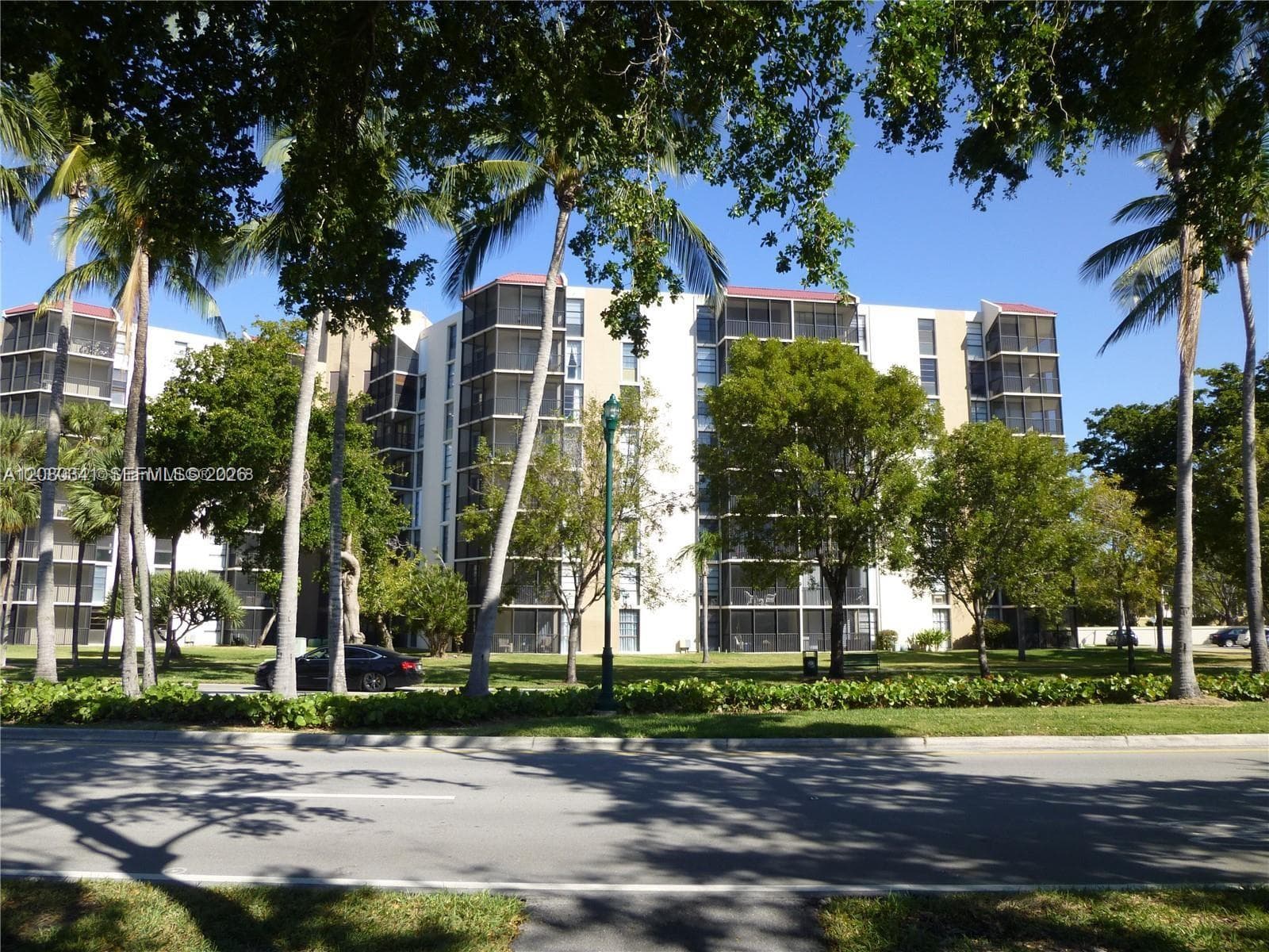 BRAVURA II CONDO · #107 in Aventura - Photo 1