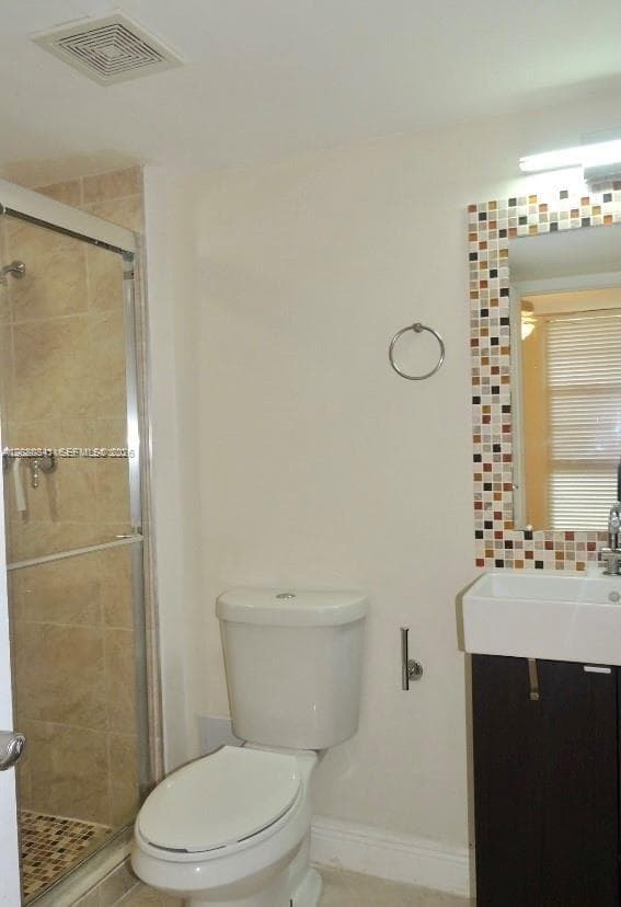 BRAVURA II CONDO · #107 in Aventura - Photo 5