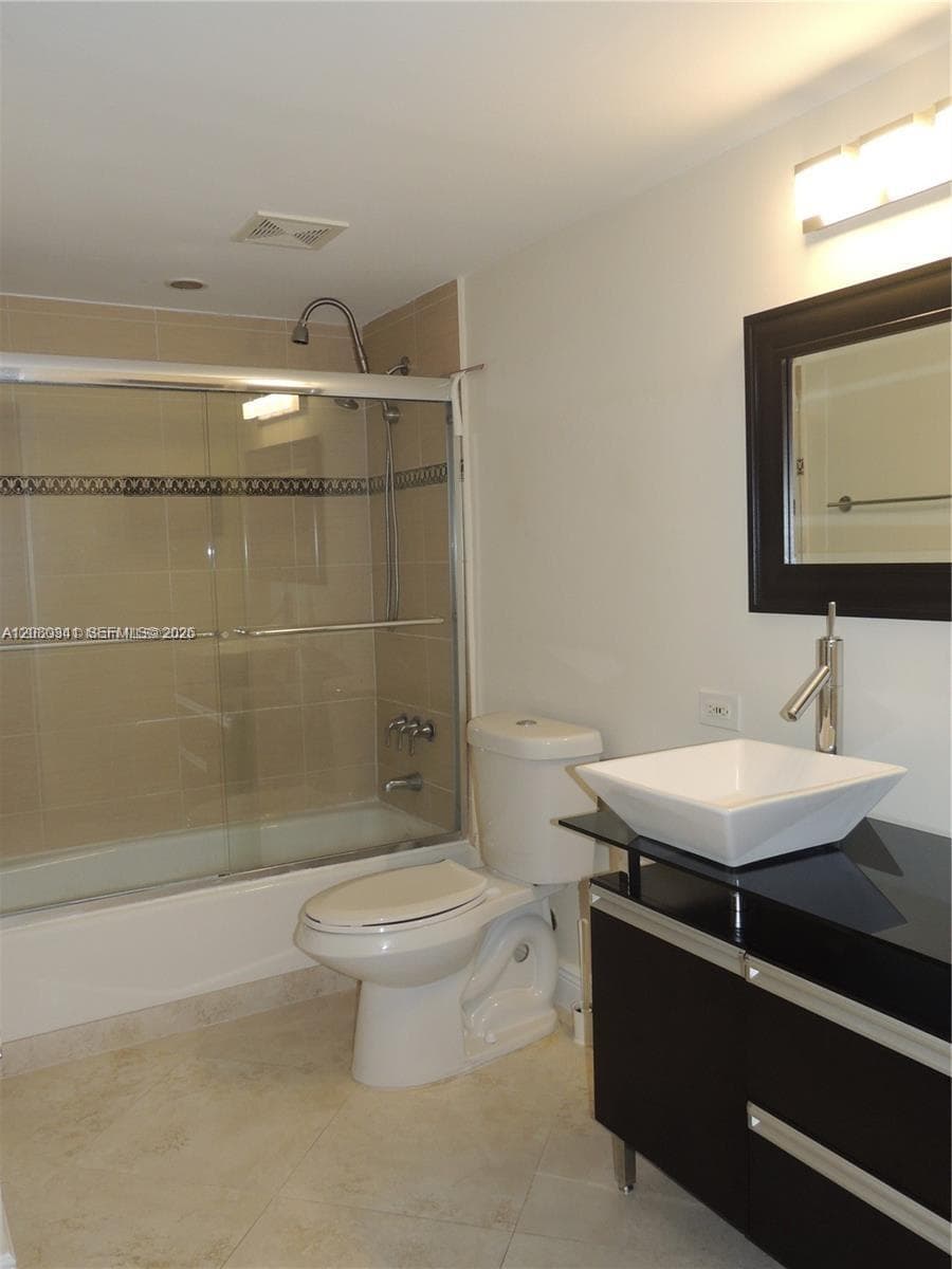 BRAVURA II CONDO · #107 in Aventura - Photo 20