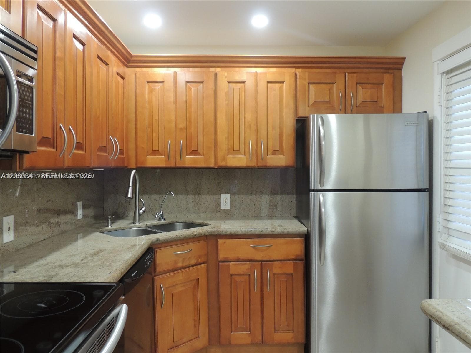 BRAVURA II CONDO · #107 in Aventura - Photo 15