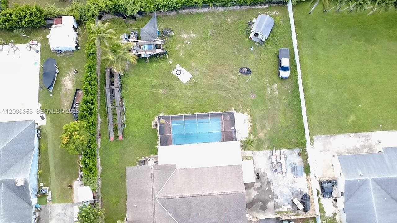 1422 NW 20th St photo 2
