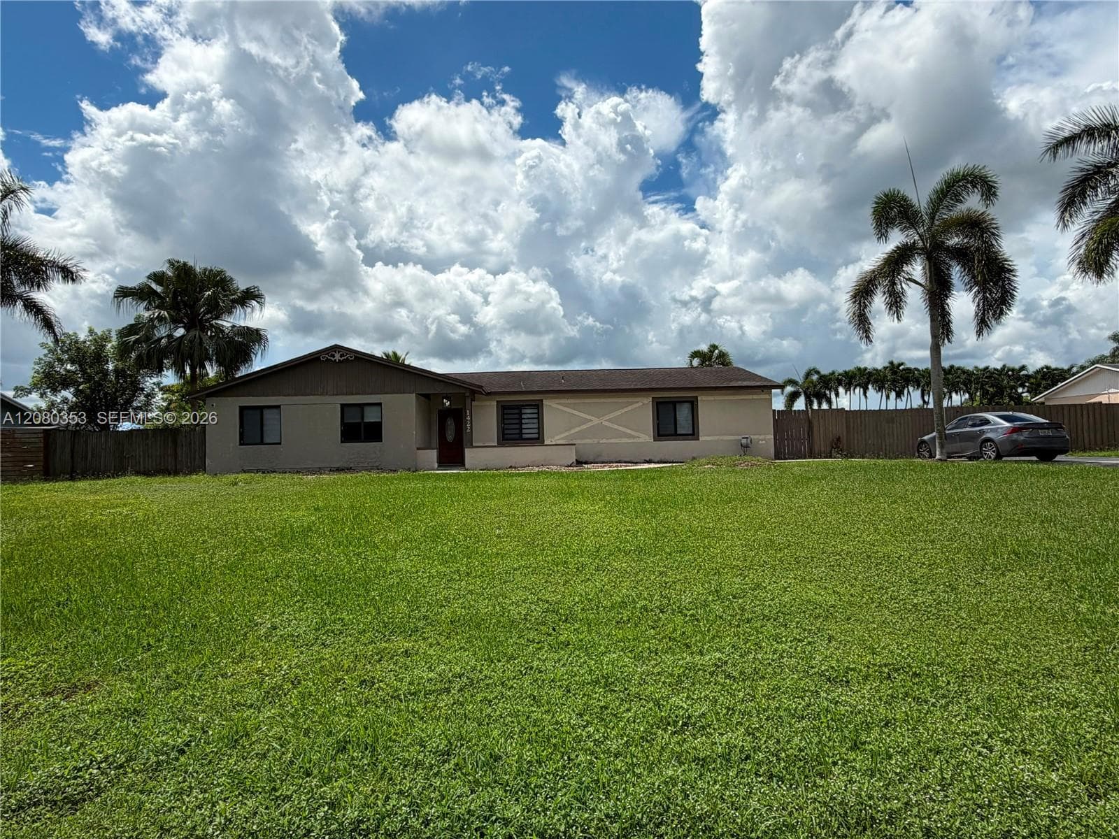 1422 NW 20th St photo 4