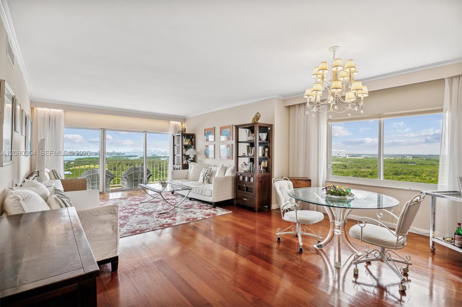 Arlene House · #2122 in Sunny Isles Beach - Photo 2