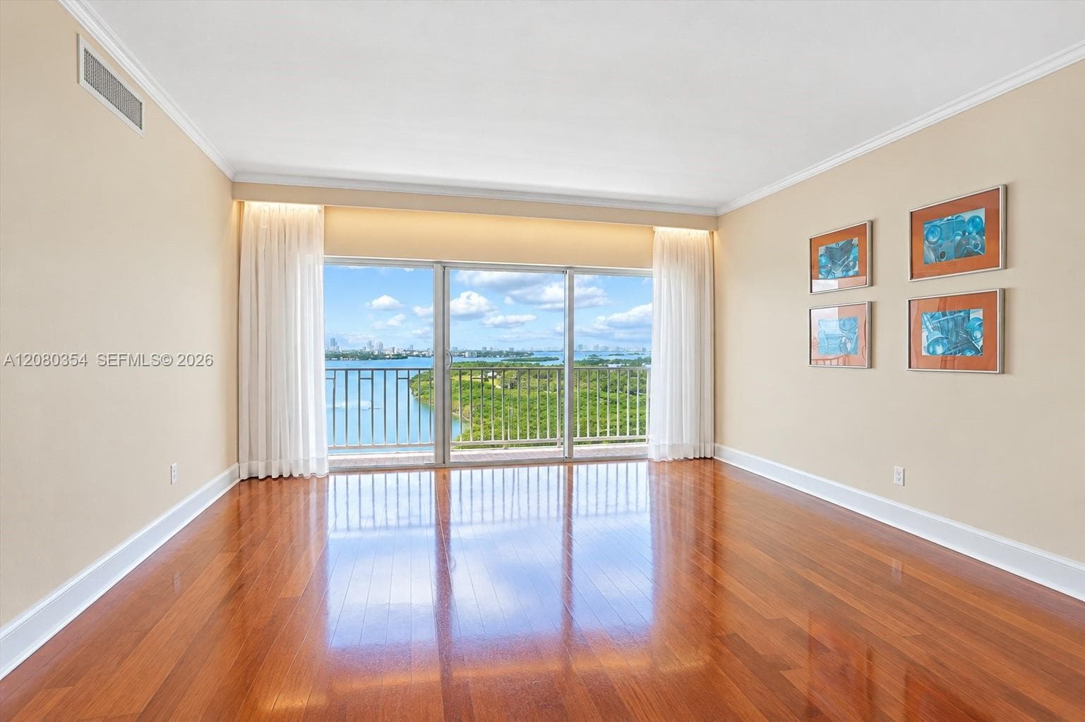 Arlene House · #2122 in Sunny Isles Beach - Photo 7