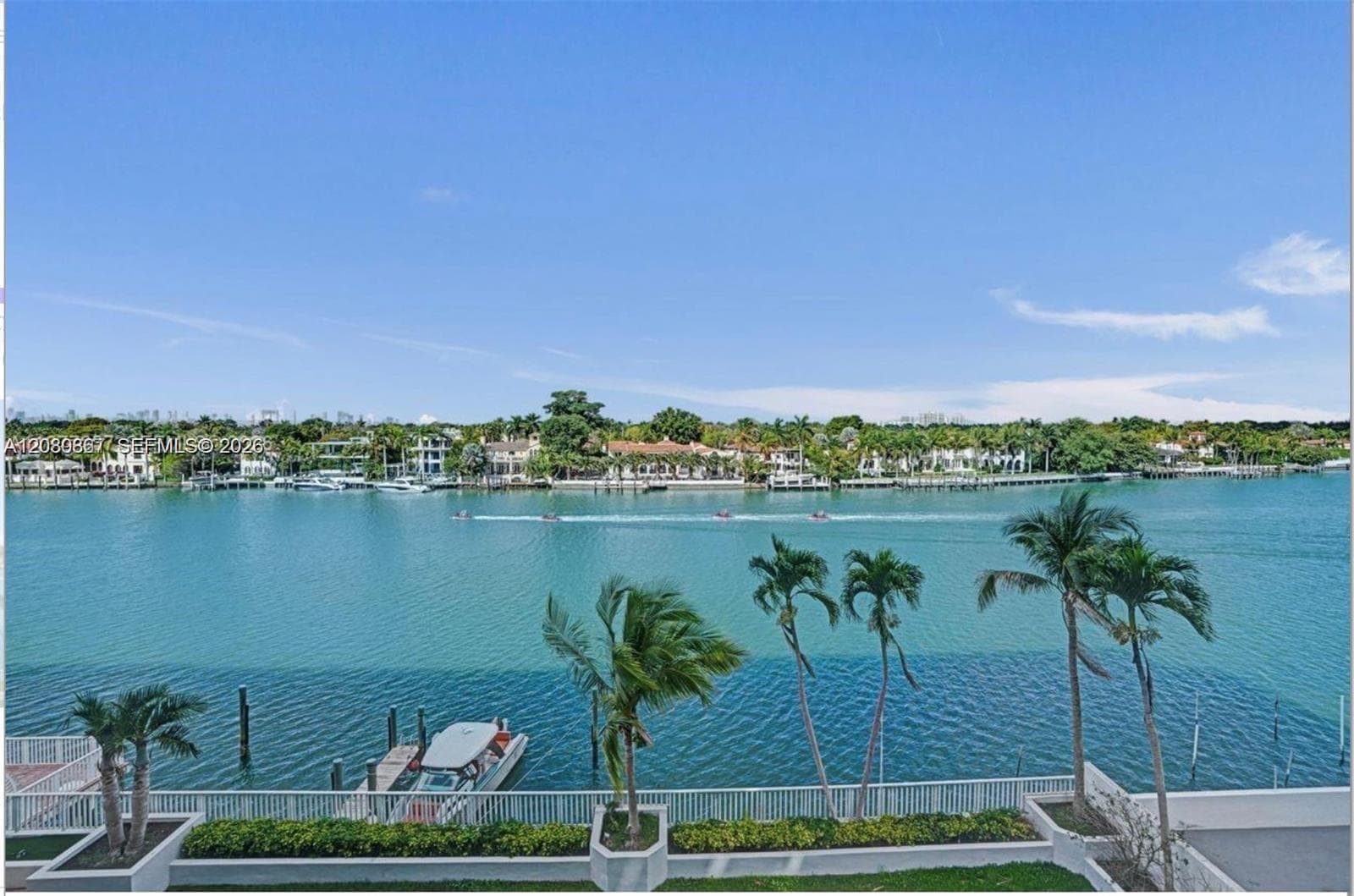 SEACOAST 5700 · #8M in Miami Beach - Photo 3