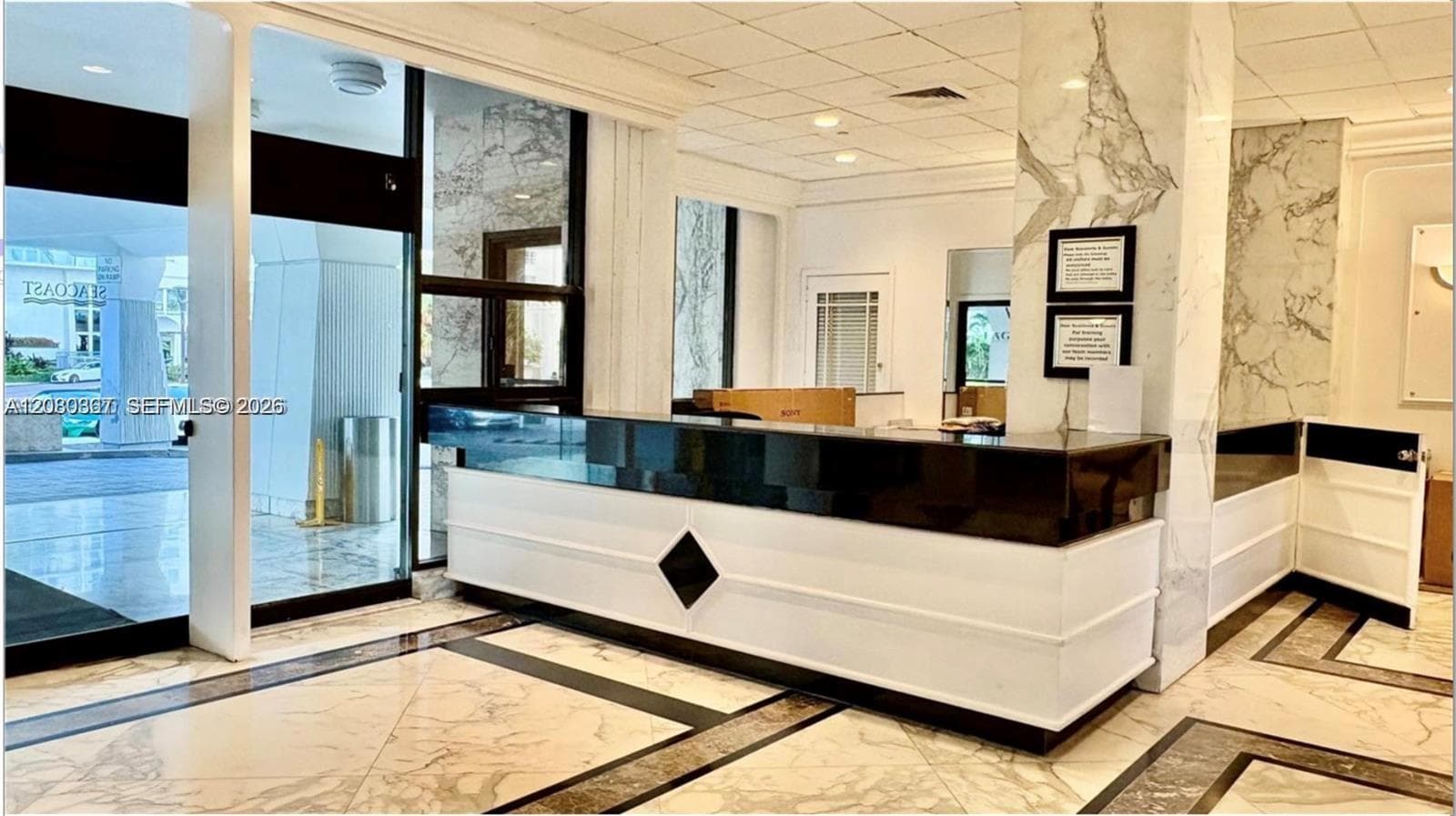 SEACOAST 5700 · #8M in Miami Beach - Photo 8