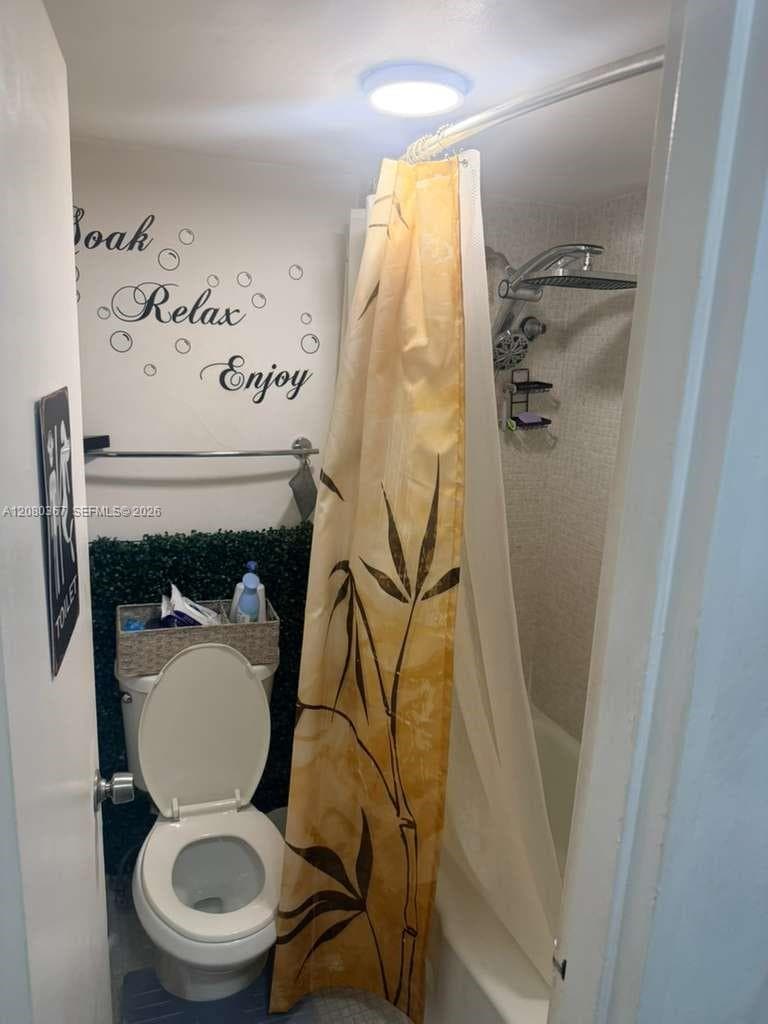 SEACOAST 5700 · #8M in Miami Beach - Photo 21