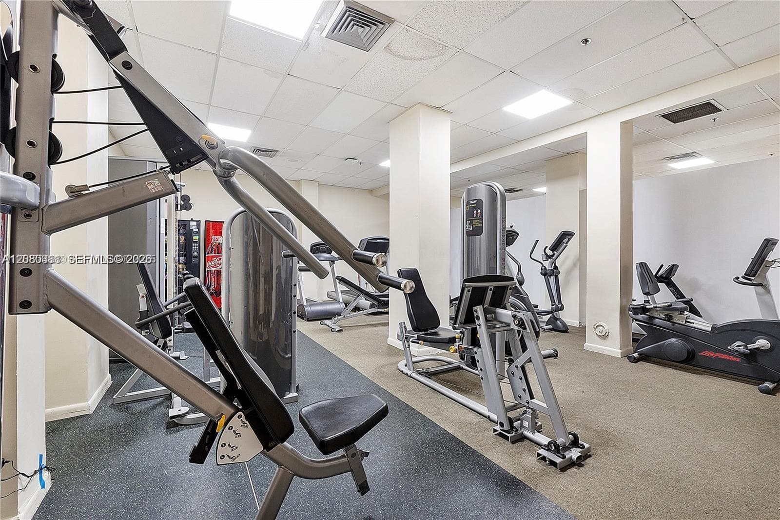 Winston Towers · #1201 in Sunny Isles Beach - Photo 32