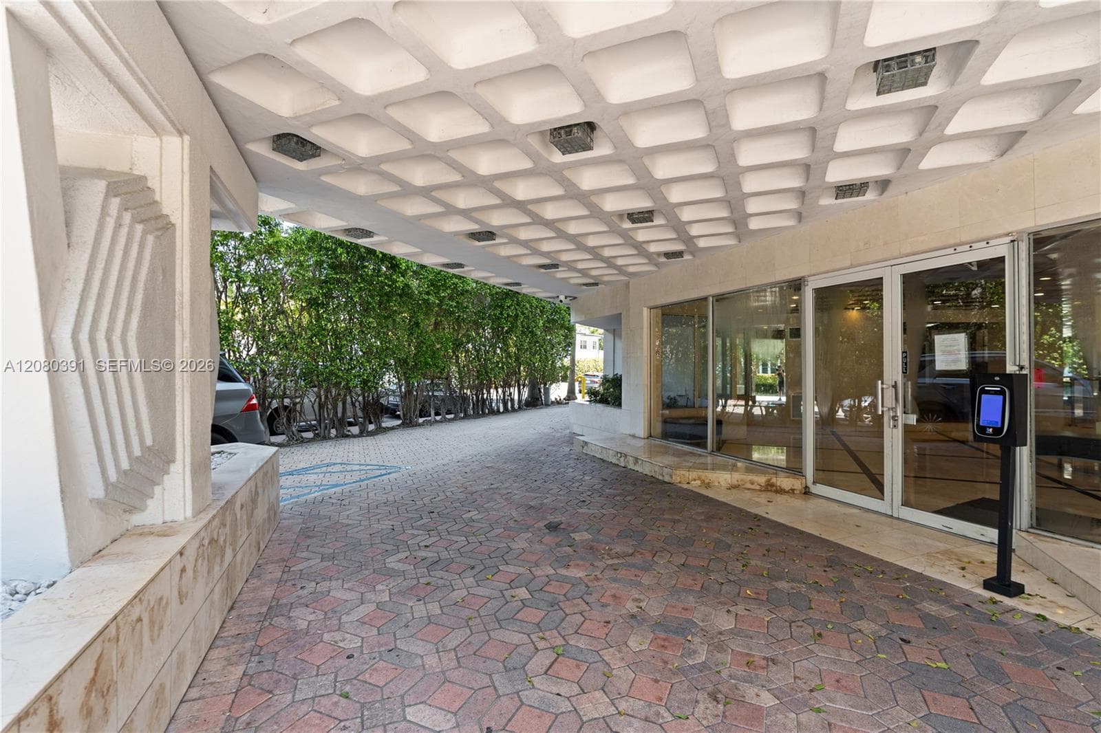 OCTAGON TOWERS I CONDO · #4G in Miami Beach - Photo 7