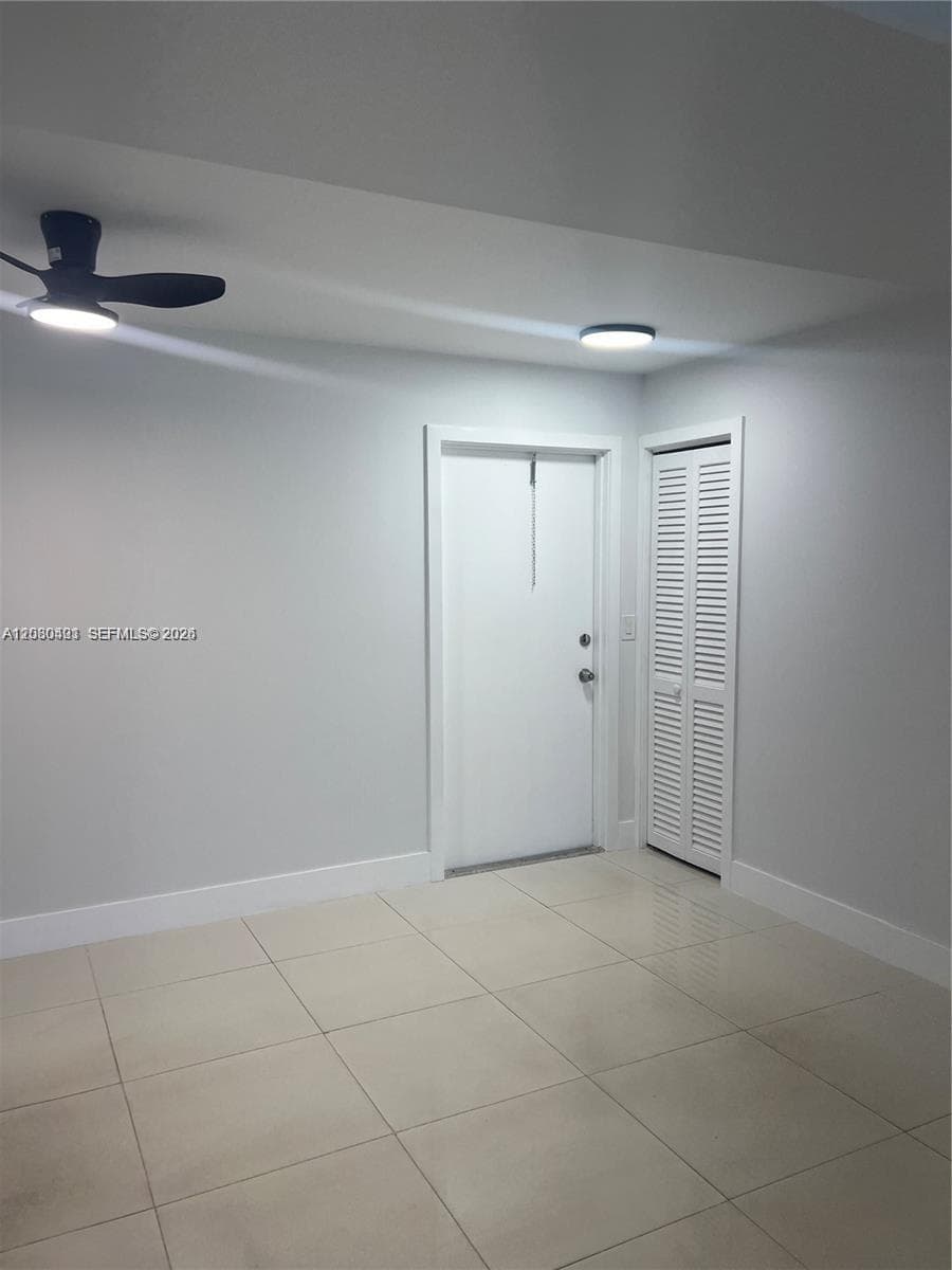SPANISH OAKS CONDO · #17 in Boca Raton - Photo 10