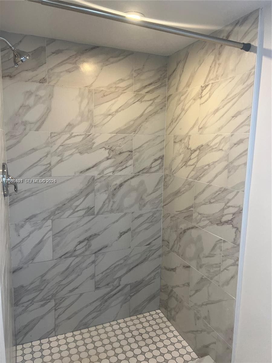 SPANISH OAKS CONDO · #17 in Boca Raton - Photo 15