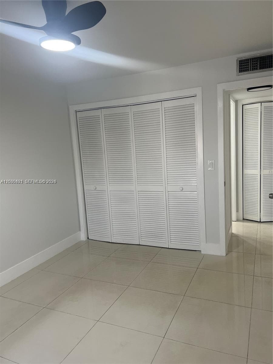 SPANISH OAKS CONDO · #17 in Boca Raton - Photo 8