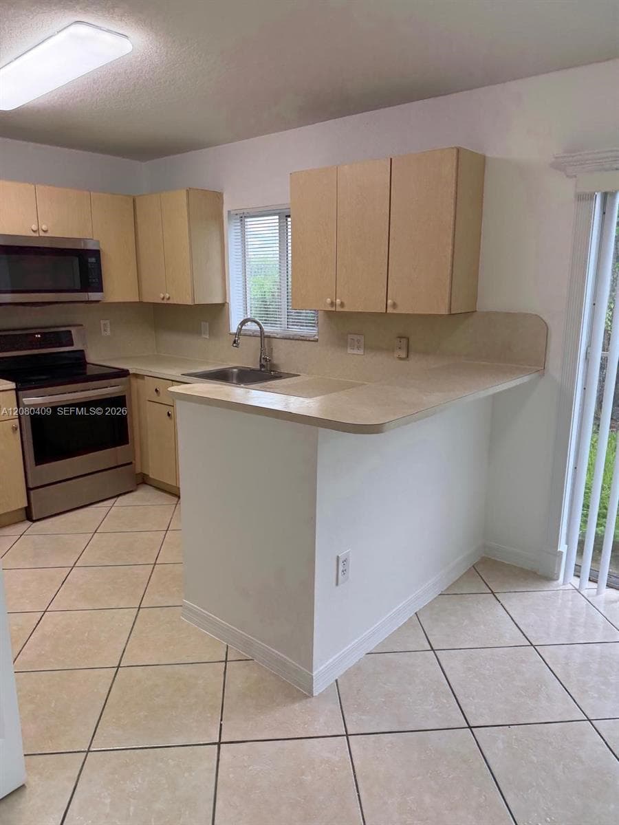 VENETIA GARDENS SOUTH CON · #101-28 in Homestead - Photo 37