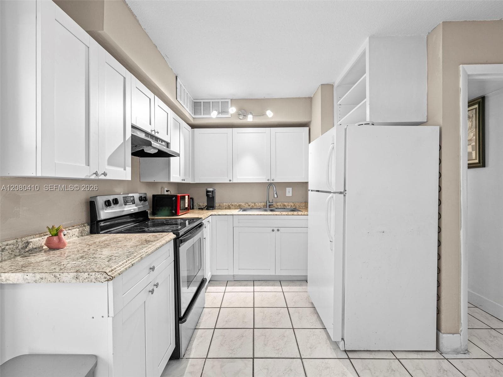 3609 Townhouse Ct #3609 photo 3